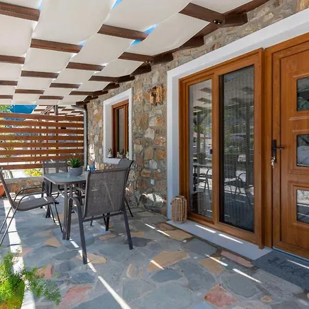 Eleni's Stone House Σπίτι διακοπών *