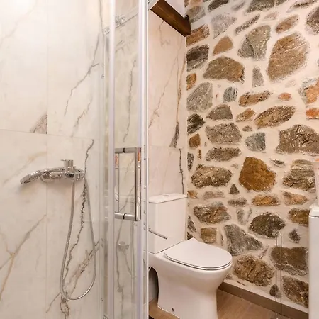 Eleni's Stone House Holiday home